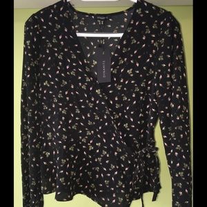 NWT Dynamite Black Floral Wrap Blouse
